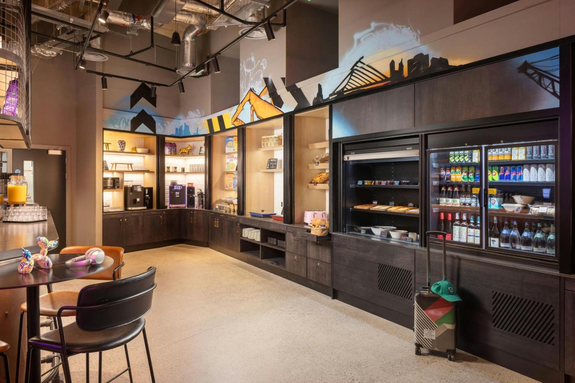Moxy Dublin Docklands — Fotos 3